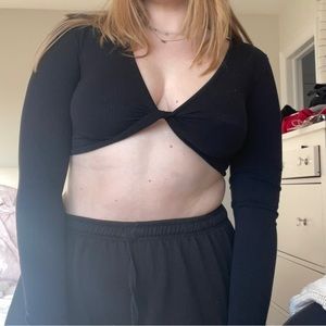 black long sleeve going out top